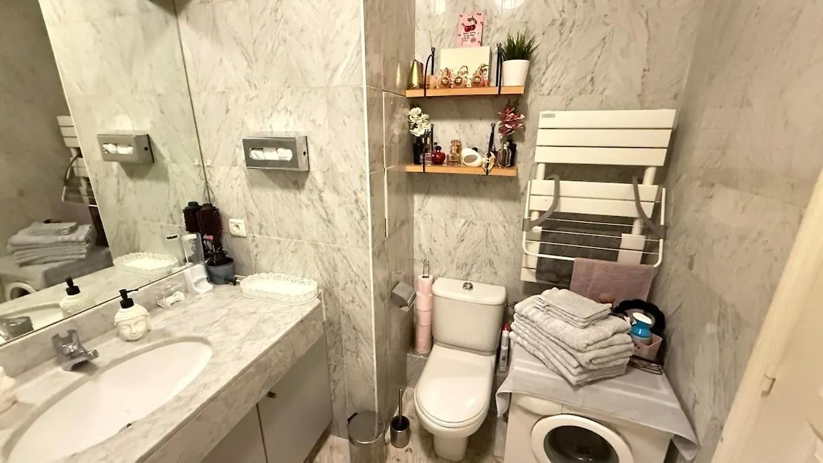 Les Balcons De Victor Hugo Apartment Paris