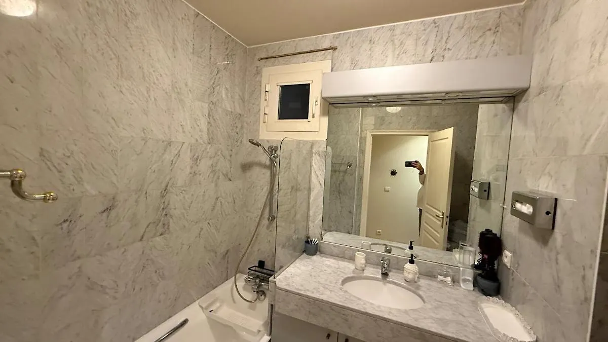 Les Balcons De Victor Hugo Apartment Paris